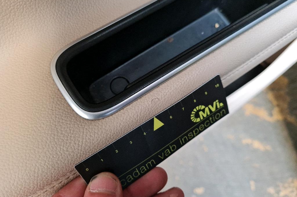 Jaguar XF Sportbrake 2018 фото 26