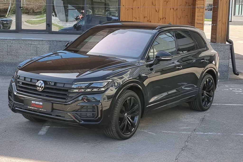 Volkswagen Touareg PLATINUM 2022 фото 2
