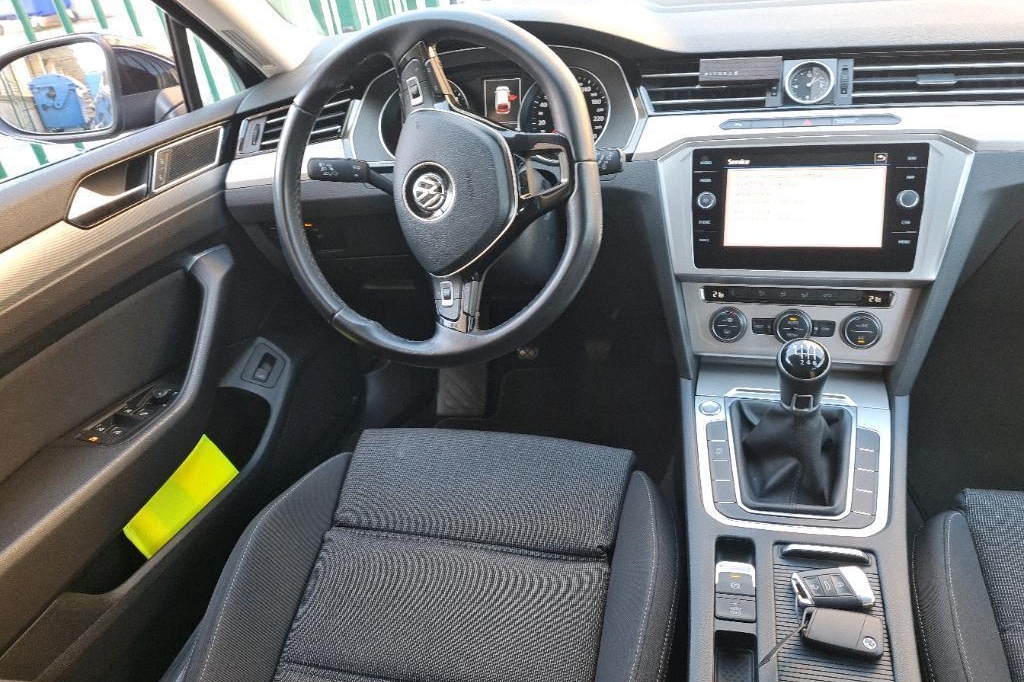 Volkswagen Passat Variant 2018 фото 2