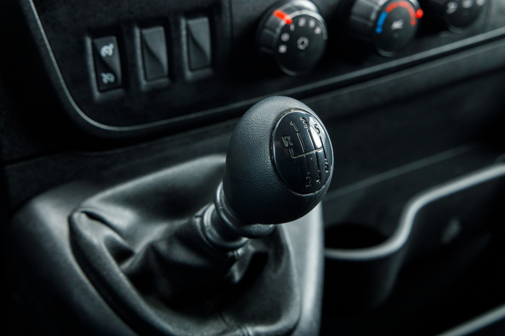 Renault Master груз. 2015 фото 11