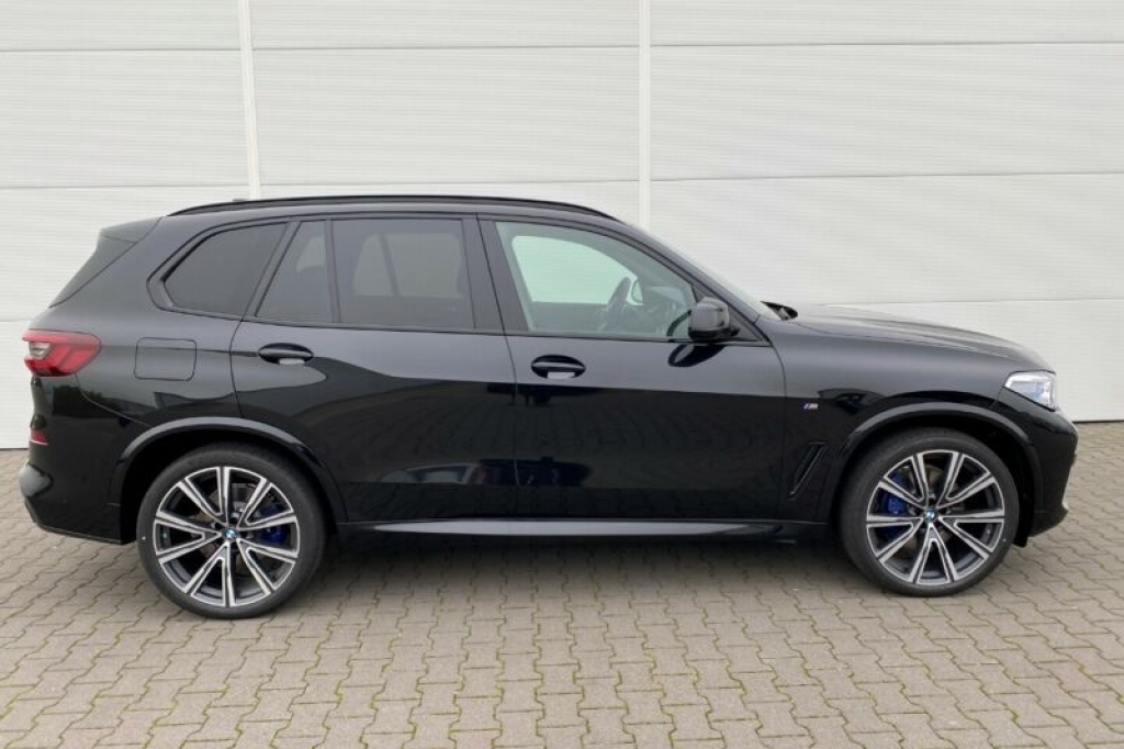 BMW X5 M30D 2021 фото 5