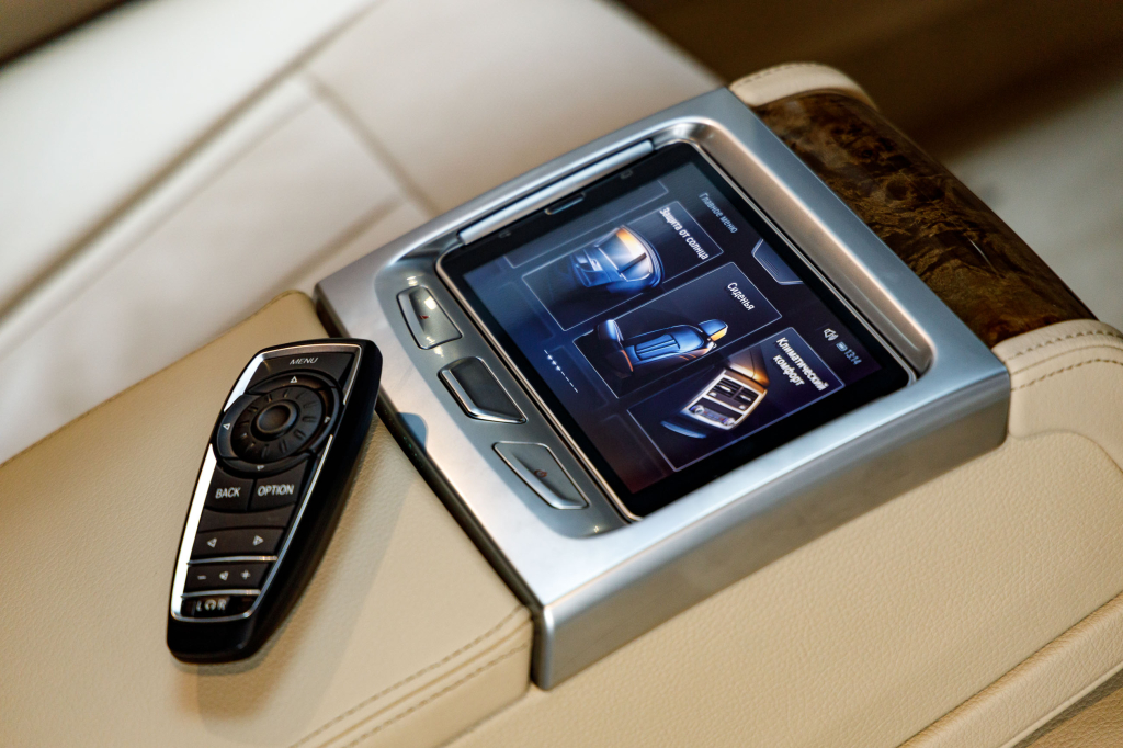 BMW 740 2016 фото 61