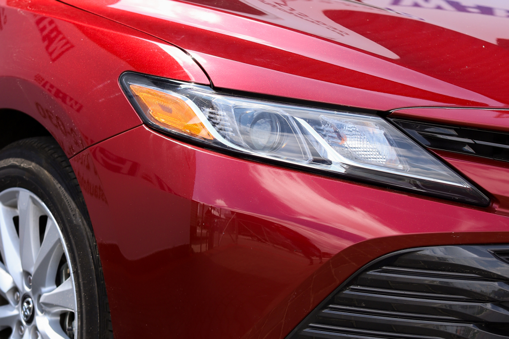 Toyota Camry LE 2017 фото 29