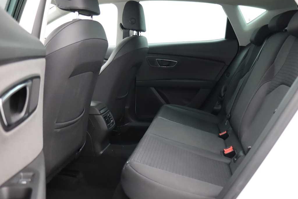 SEAT Leon 2017 photo 1