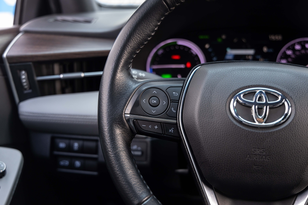 Toyota Avalon Hybrid 2020 фото 19