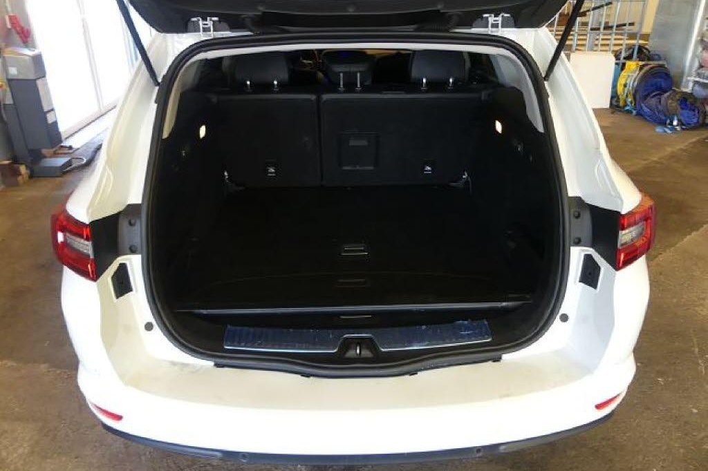 Renault Talisman Grandtour 2018 фото 13