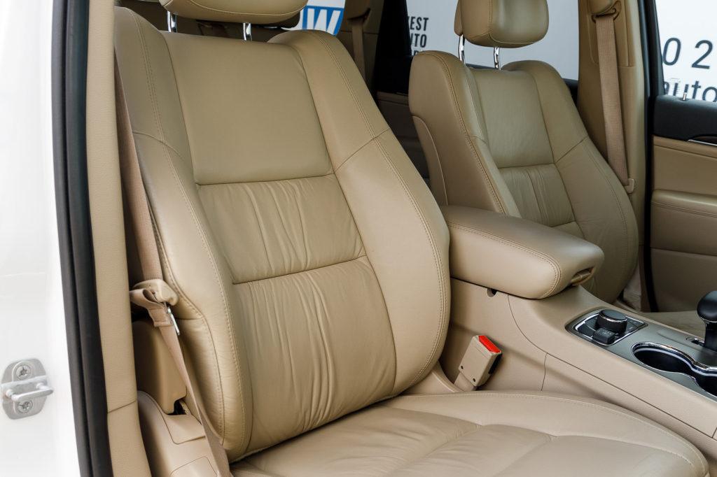 Jeep Grand Cherokee Limited 2014 photo 31