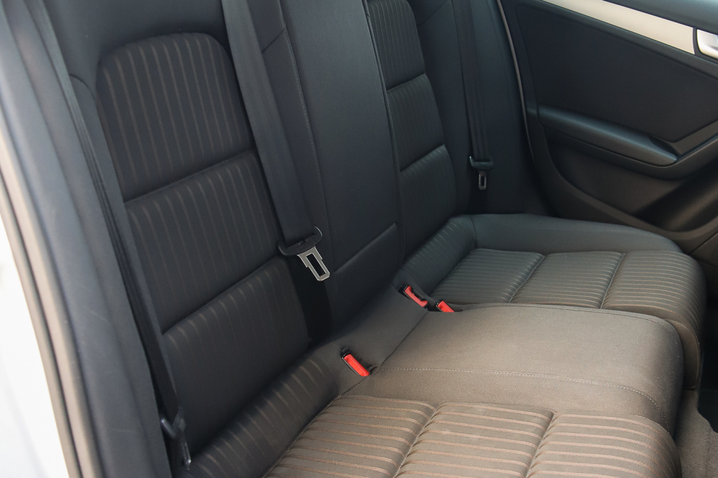 Audi A4 2008 фото 6