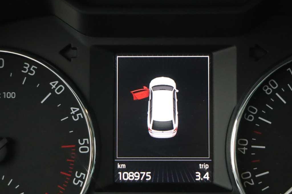 Skoda Octavia Combi 2016 фото 3