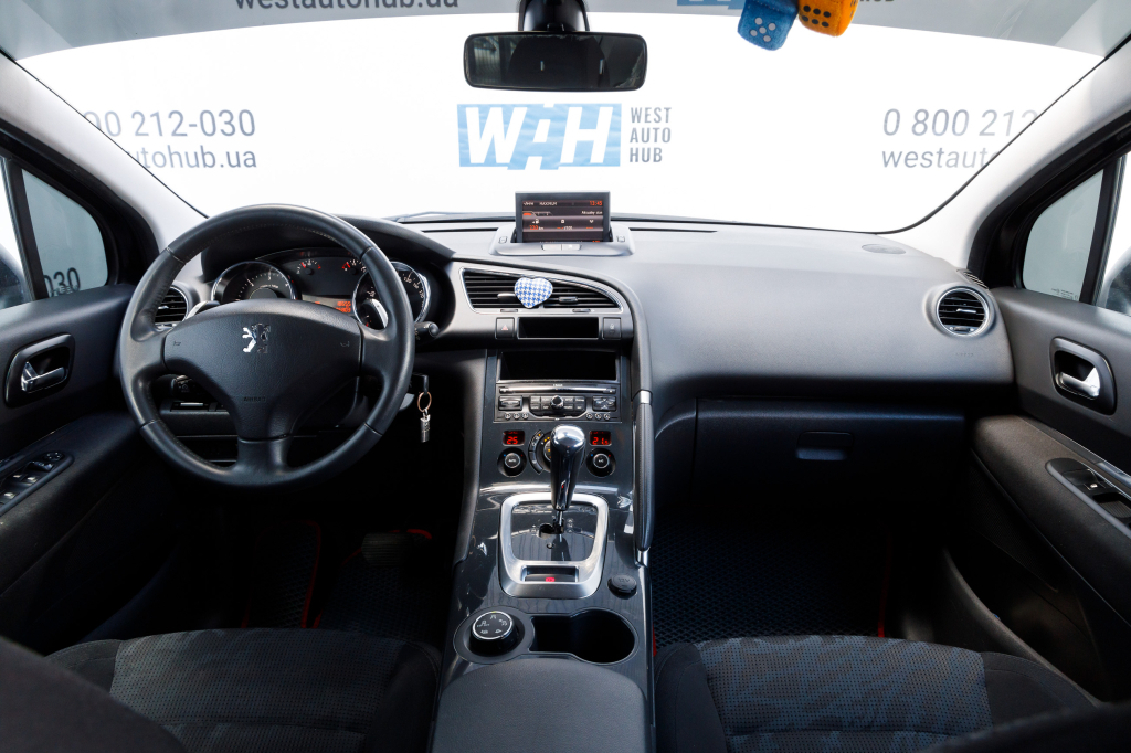 Peugeot 3008 2011 фото 20