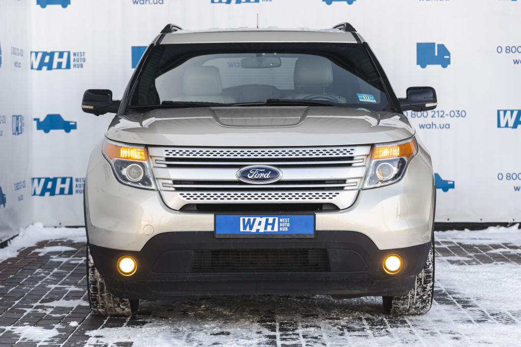 Ford Explorer XLT 2011 фото 2