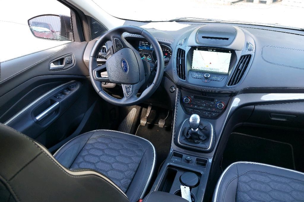 Ford Kuga 2018 фото 3