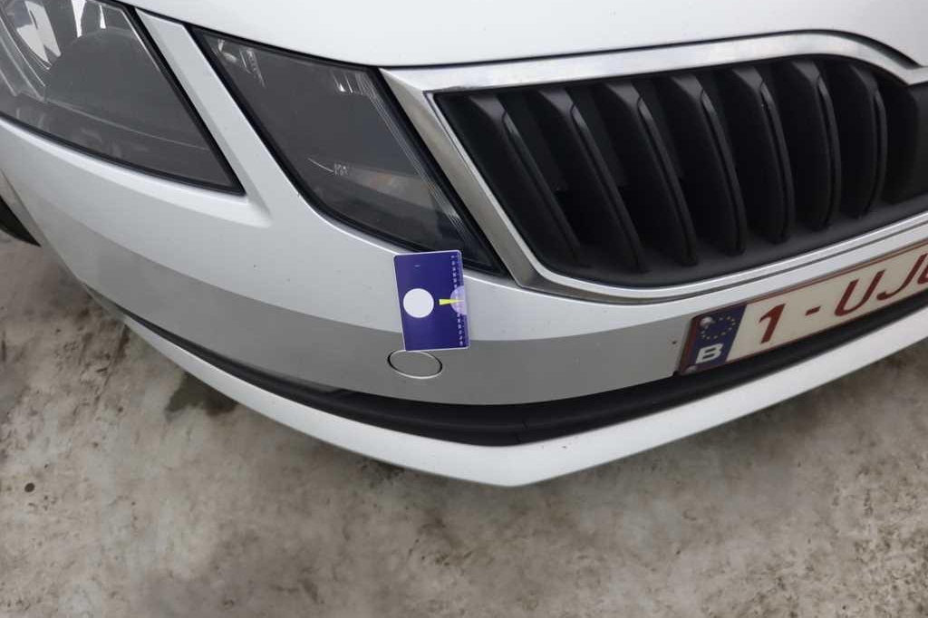 Skoda Octavia Combi 2018 фото 35