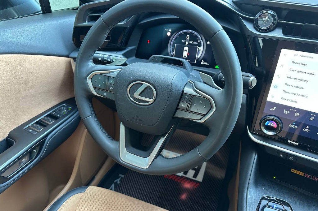 Lexus RZ 450e 2023 photo 21