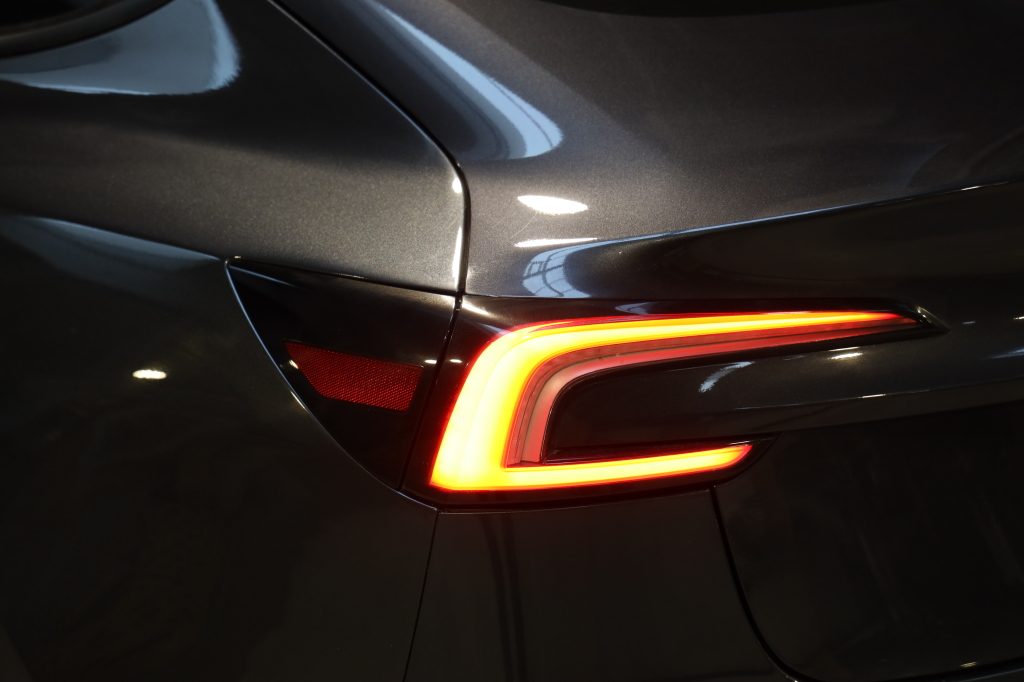 Tesla Model 3 2025 photo 25