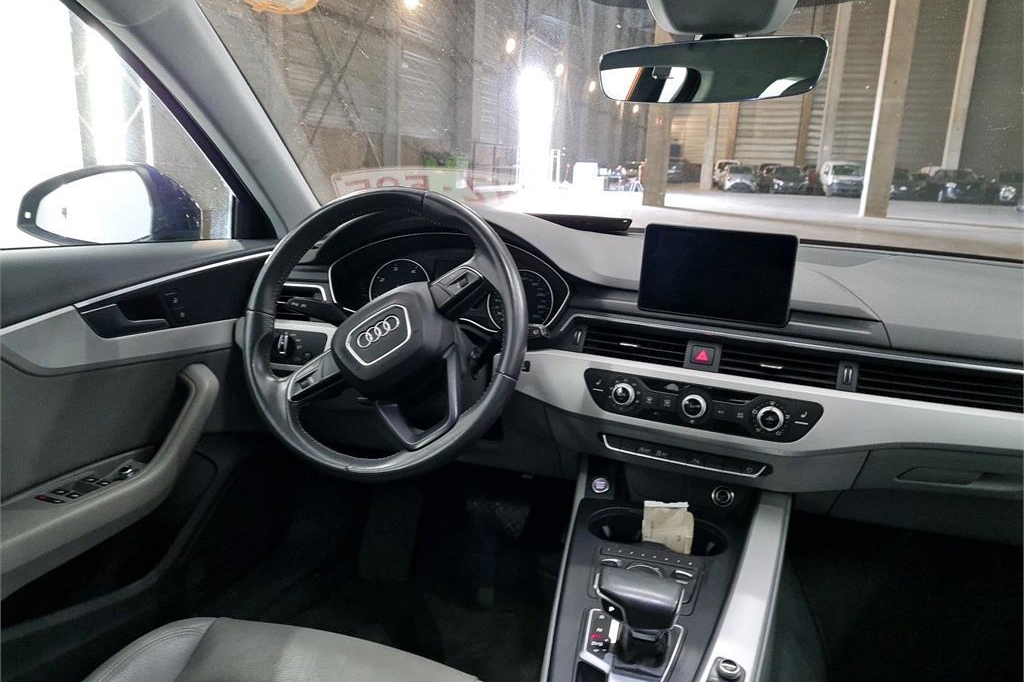 Audi A4 Avant 2016 photo 4
