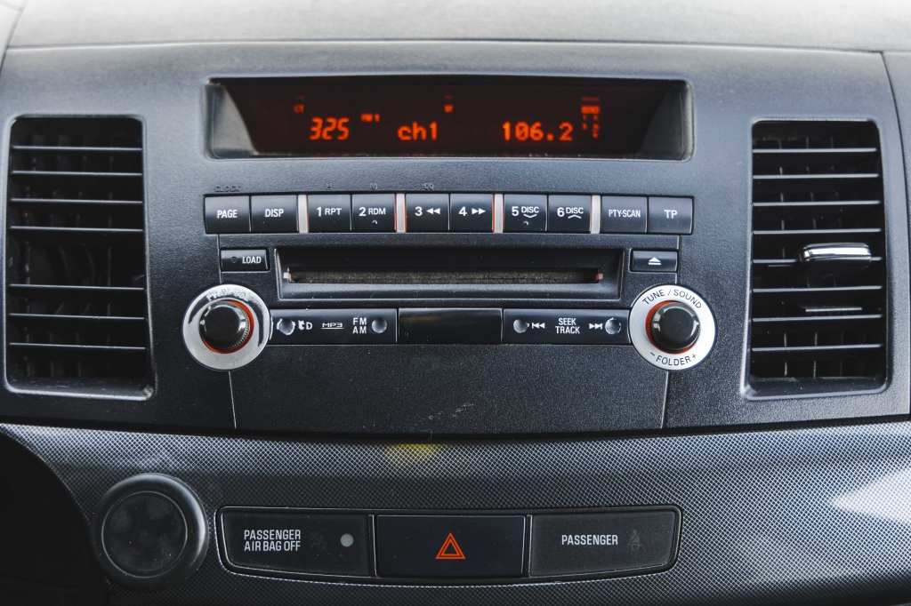 Mitsubishi Lancer 2008 фото 21