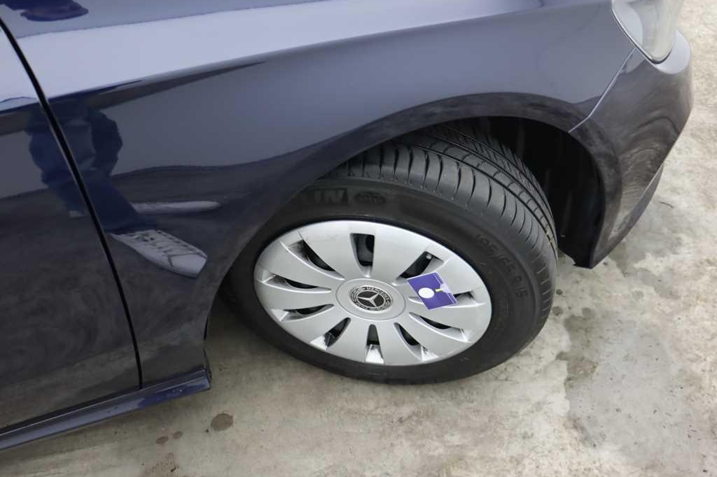 Mercedes-Benz A-Klasse 2017 фото 18