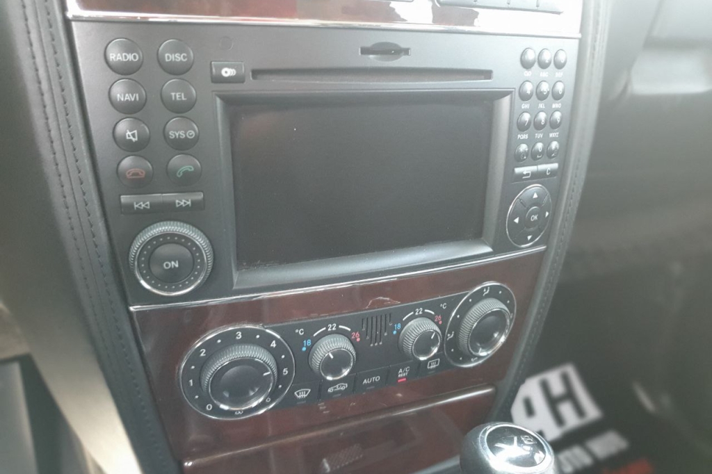 Mercedes-Benz G 500 2010 фото 19