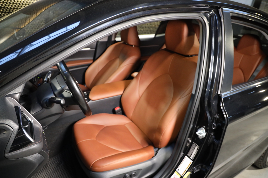 Toyota Camry 2017 photo 9