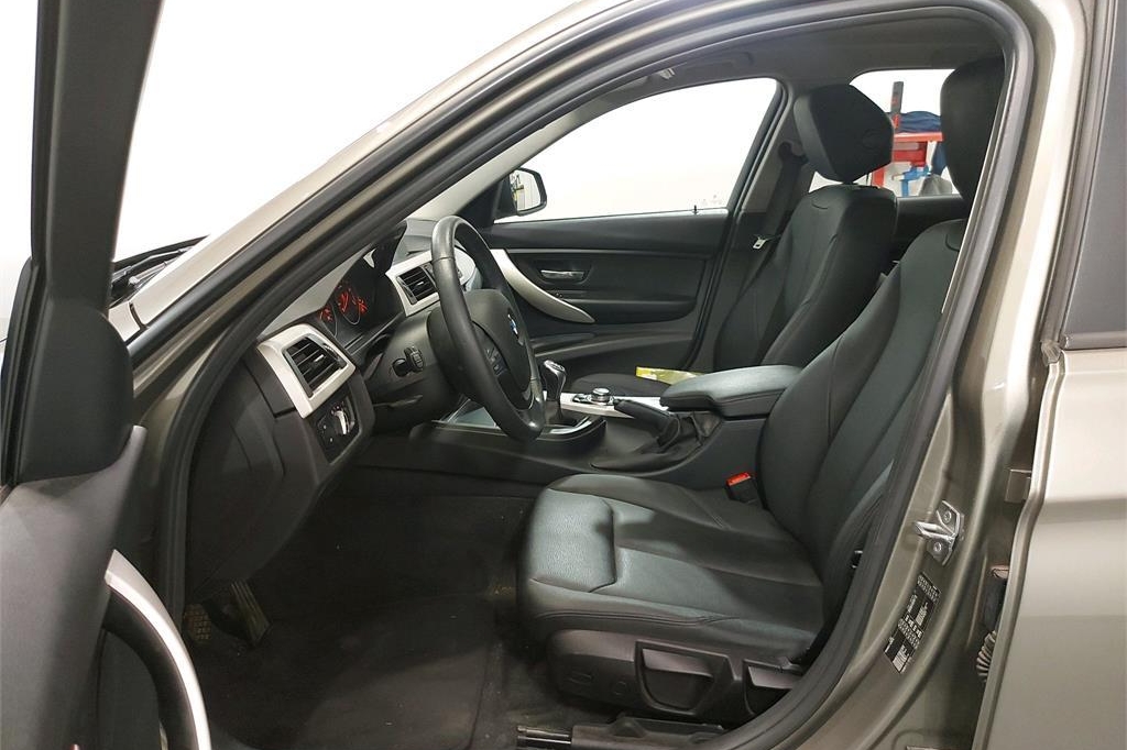 BMW 3er Touring 2016 photo 1