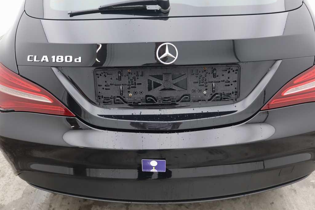 Mercedes-Benz CLA 2017 фото 15