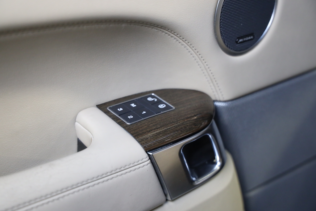 Land Rover Range Rover Sport 2015 фото 31