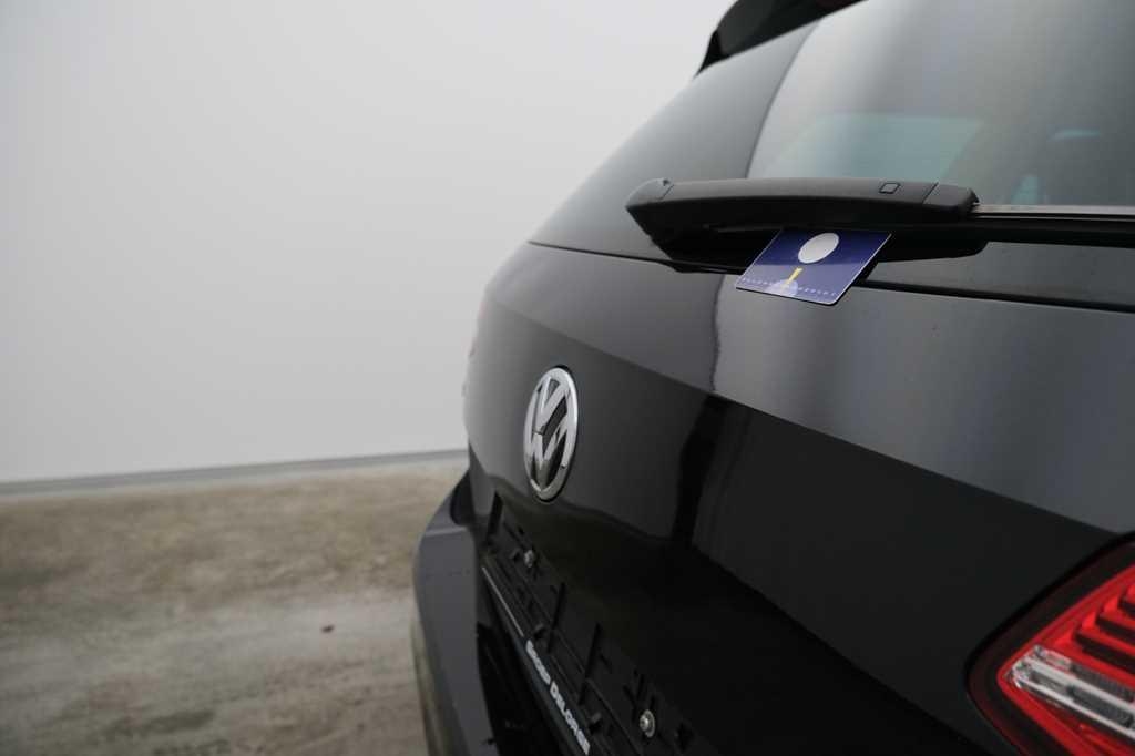 Volkswagen Passat Variant 2017 фото 32