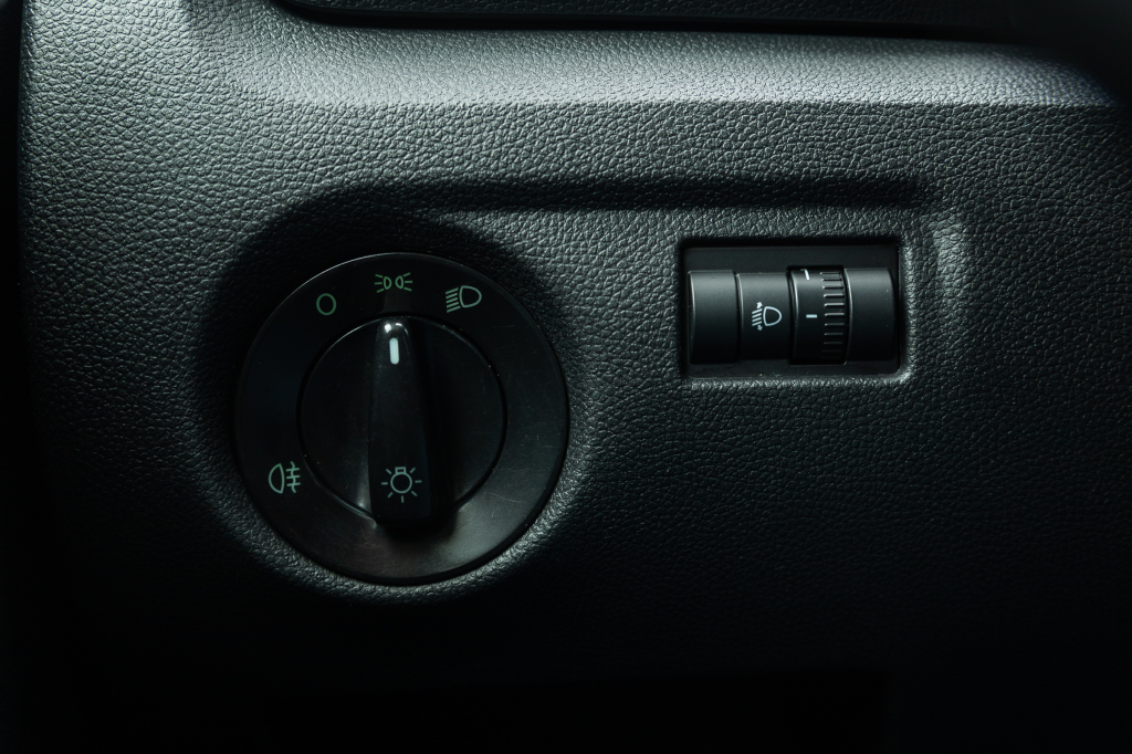 Skoda Fabia 2014 фото 6