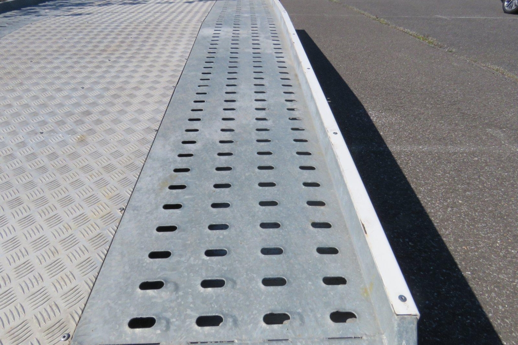 Blyss Anhänger Jupiter 2017 photo 6