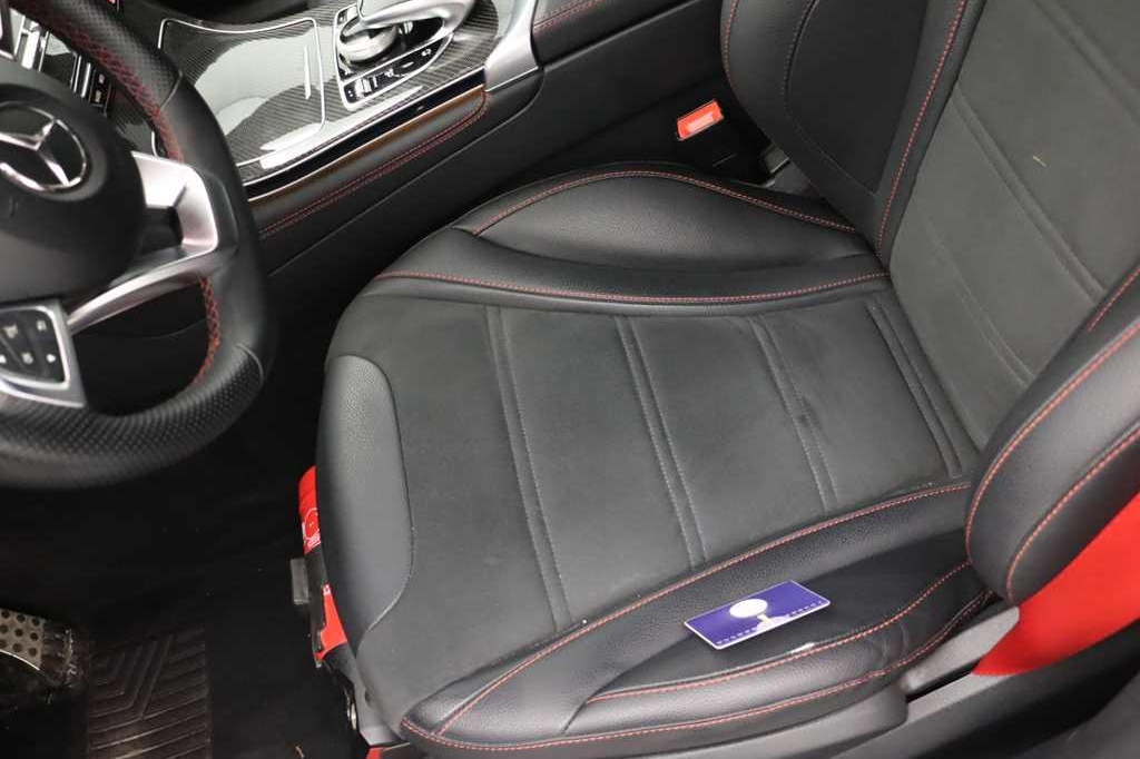 Mercedes-AMG GLC-Klasse 2018 photo 12