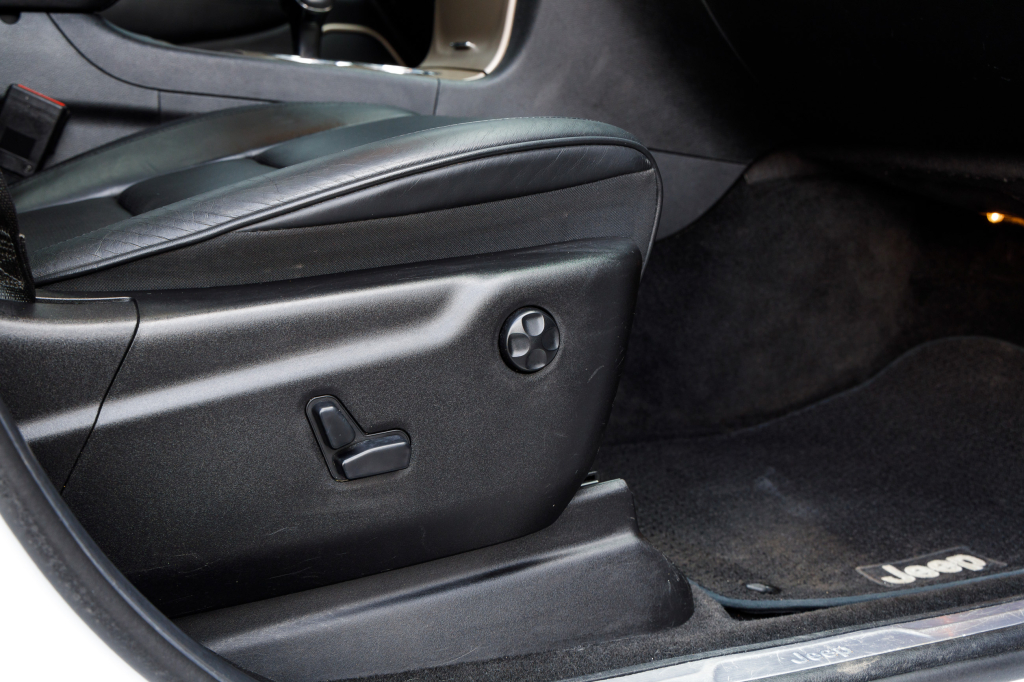 Jeep Grand Cherokee  Summit 2014 фото 6