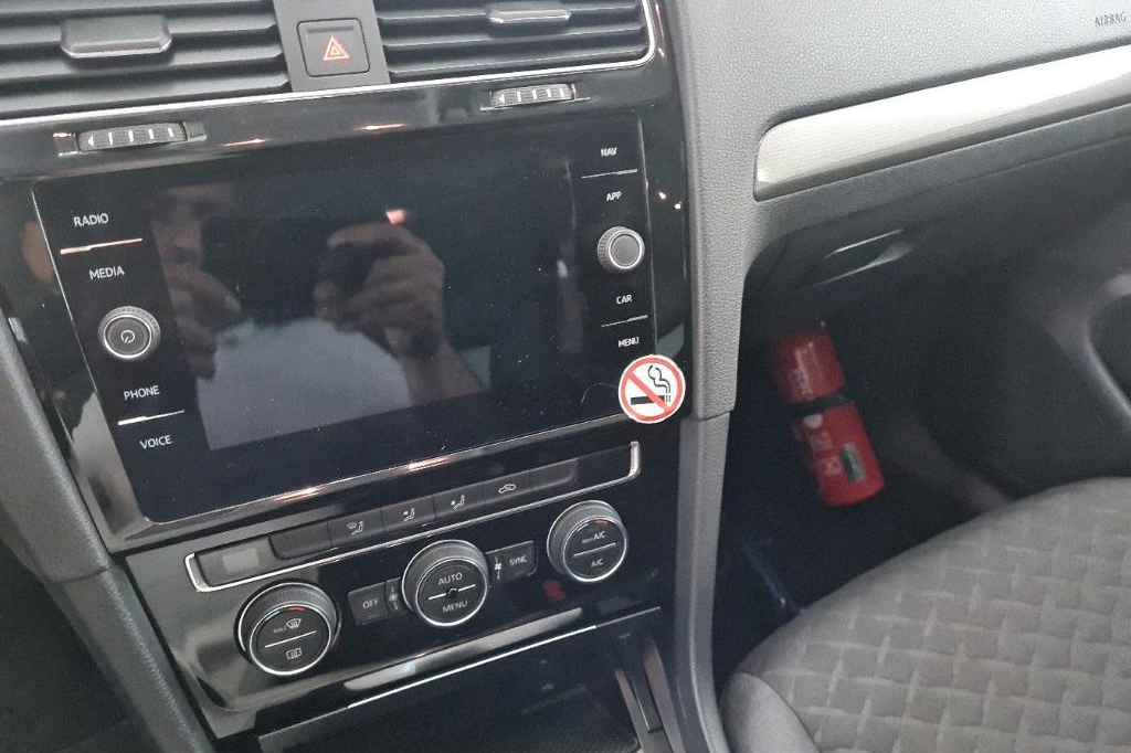 Volkswagen Golf 2019 фото 26