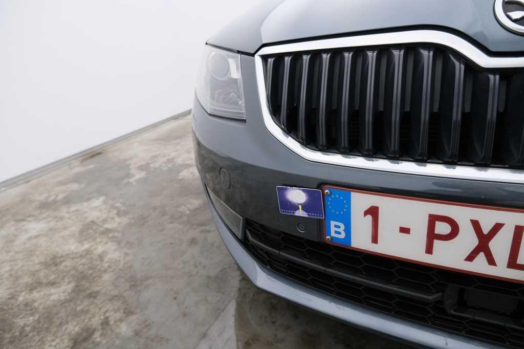 Skoda Octavia 2016 photo 13