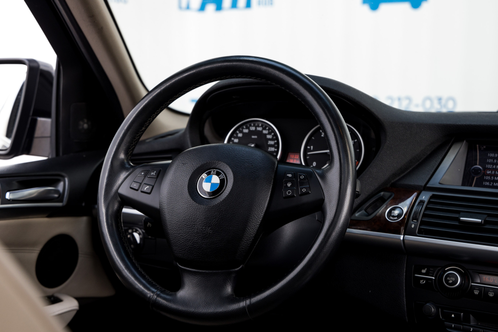 BMW X5 2012 photo 19