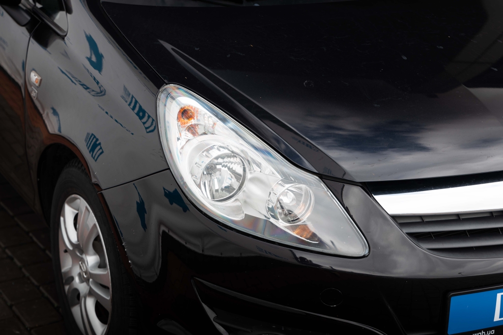 Opel Corsa 2010 photo 5