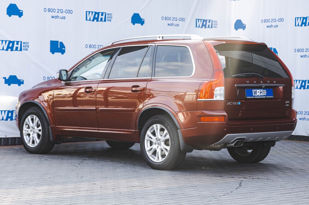 Volvo XC90 2013 фото 11