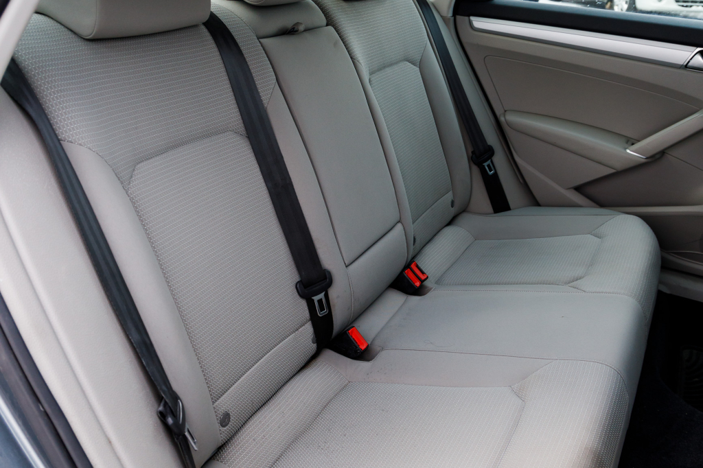 Volkswagen Passat S LED 2016 фото 14