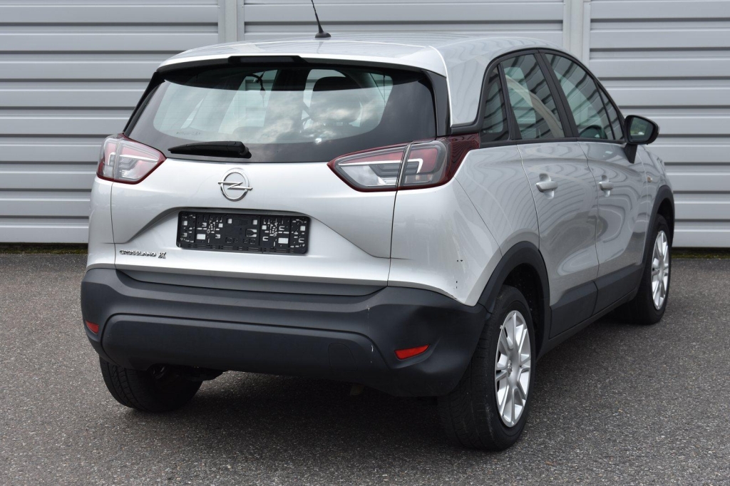 Opel Crossland X 2019 фото 3