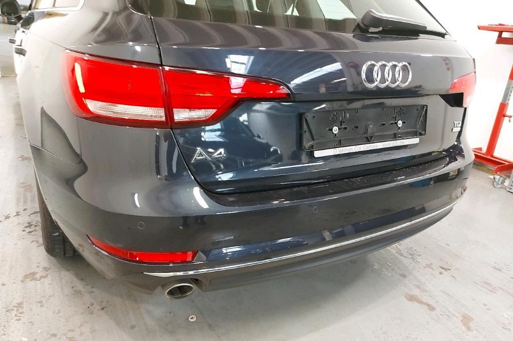 Audi A4 Avant 2017 photo 22