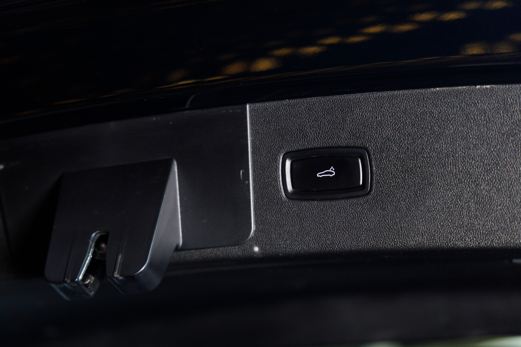 Porsche Cayenne 2018 photo 39