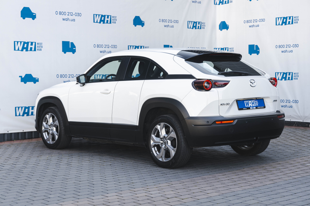 Mazda MX-30 Elecrtic 2021 фото 12