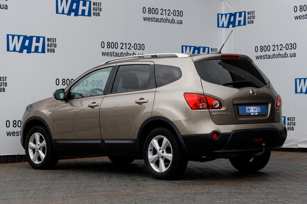 Nissan Qashqai+2 2009 фото 6