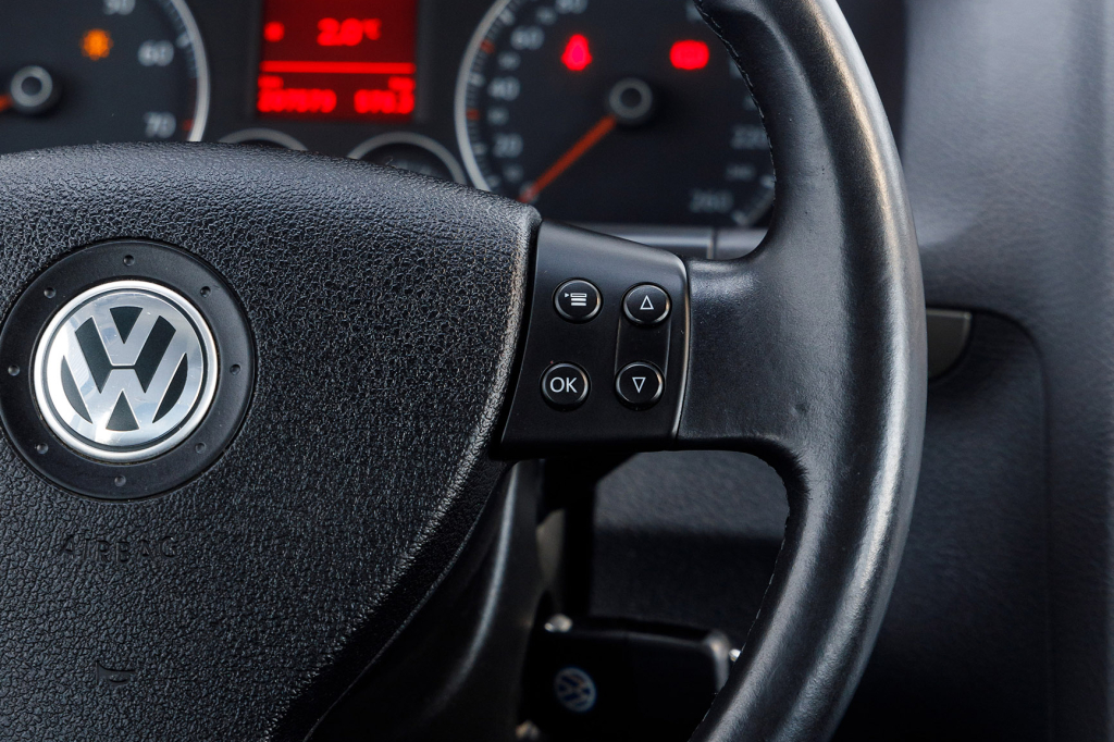 Volkswagen Touran фото 14