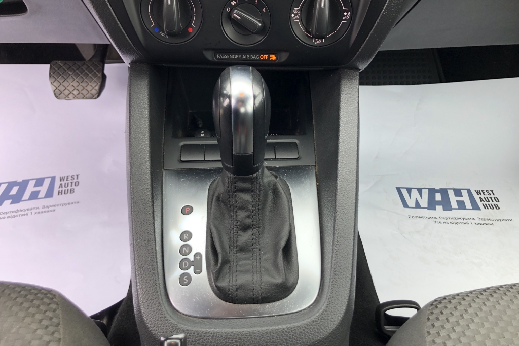 Volkswagen Jetta photo 7