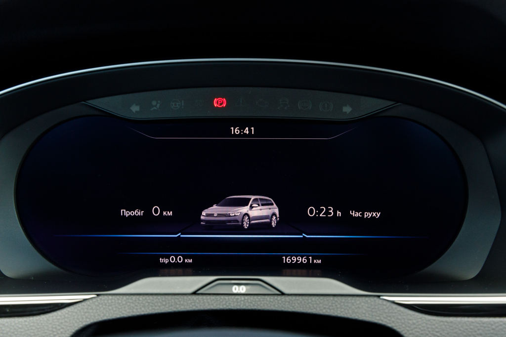 Volkswagen Passat B8 Highline 4Motion 2016 фото 22