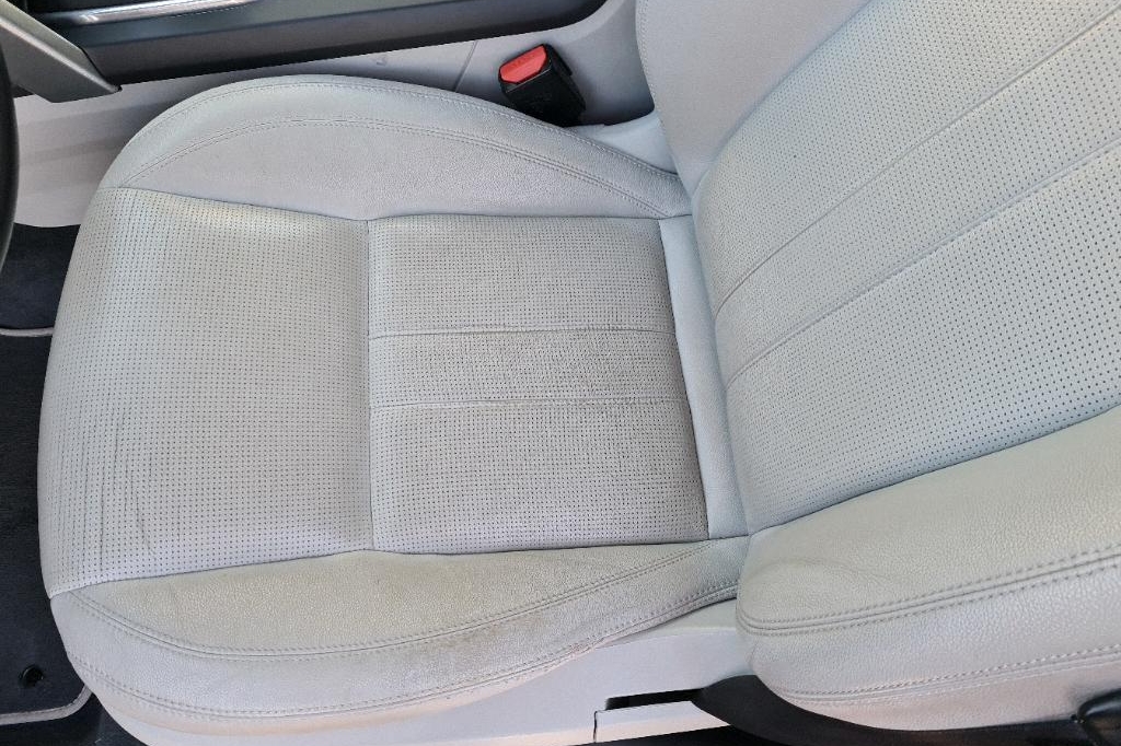 Land Rover Discovery Sport 2016 photo 20