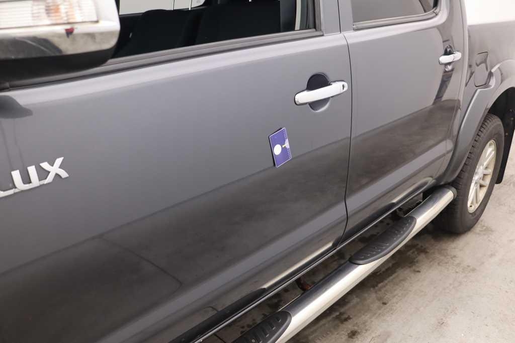 Toyota Hilux 2015 photo 49