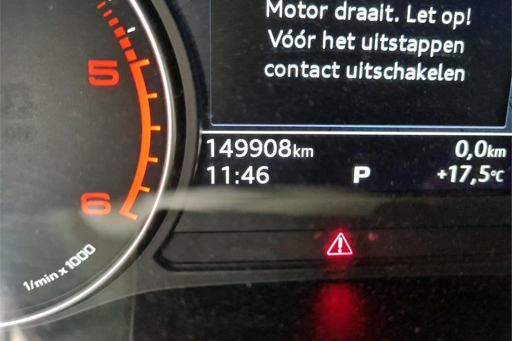 Audi A4 Avant 2016 фото 3