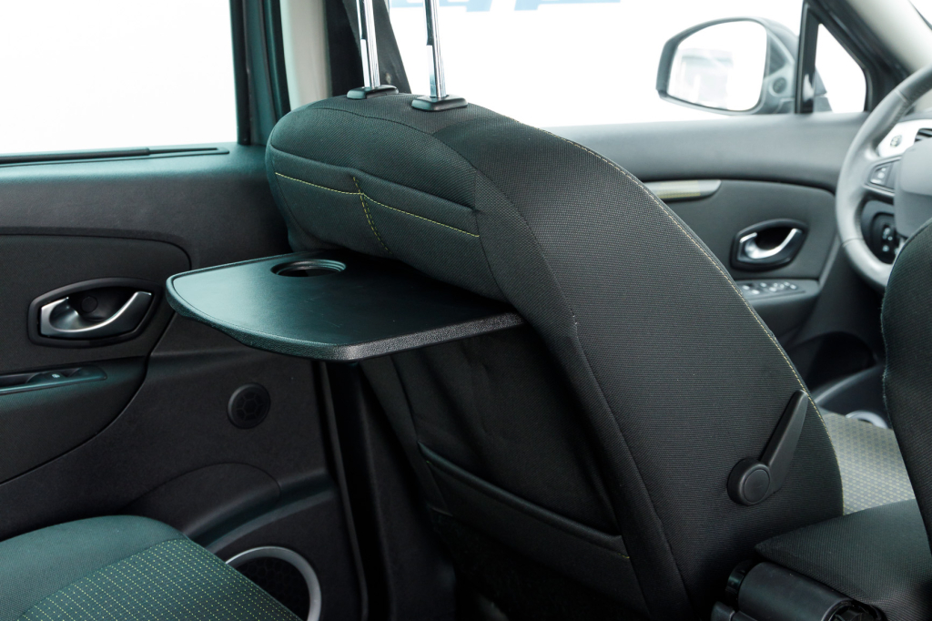 Renault Megane Scenic Grand  2010 фото 4